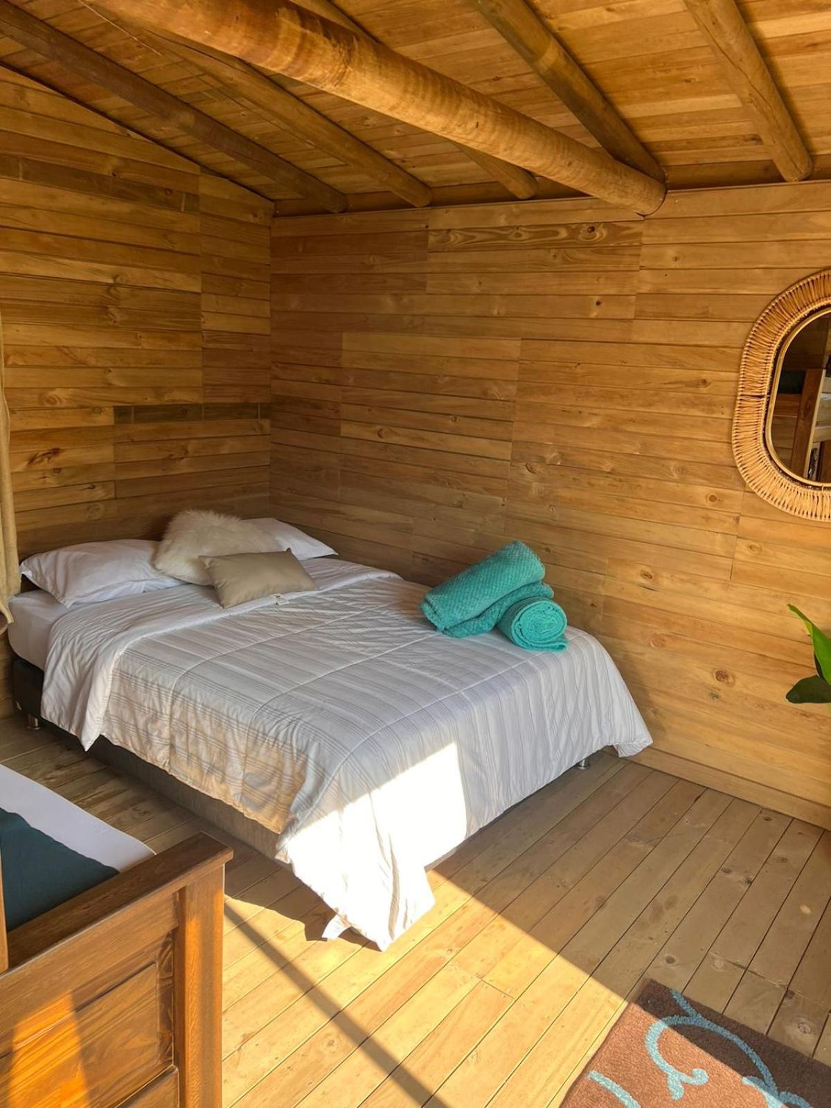 Cardinal Glamping Hotel Guatapé Exterior foto